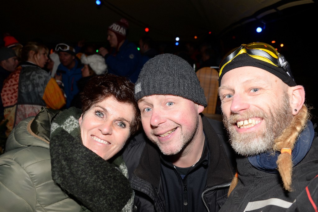 ../Images/Apres ski feest Drinkebroeders 161.jpg